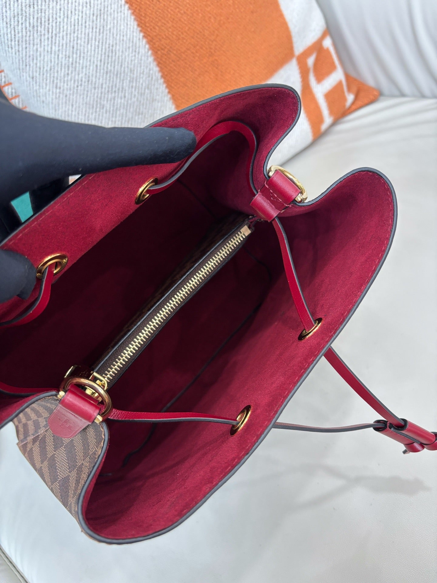 Louis Vuitton Medium Bucket Bag