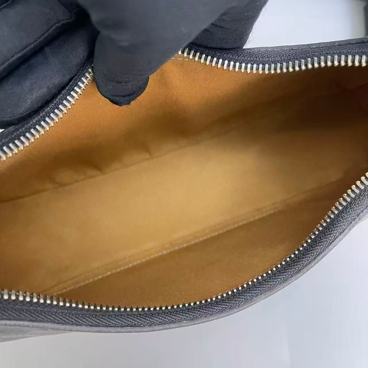 CELINE Ava Shoulder Bag