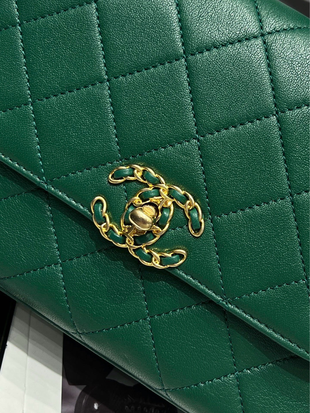Chanel 19 Bag – Green Handle Postman Style