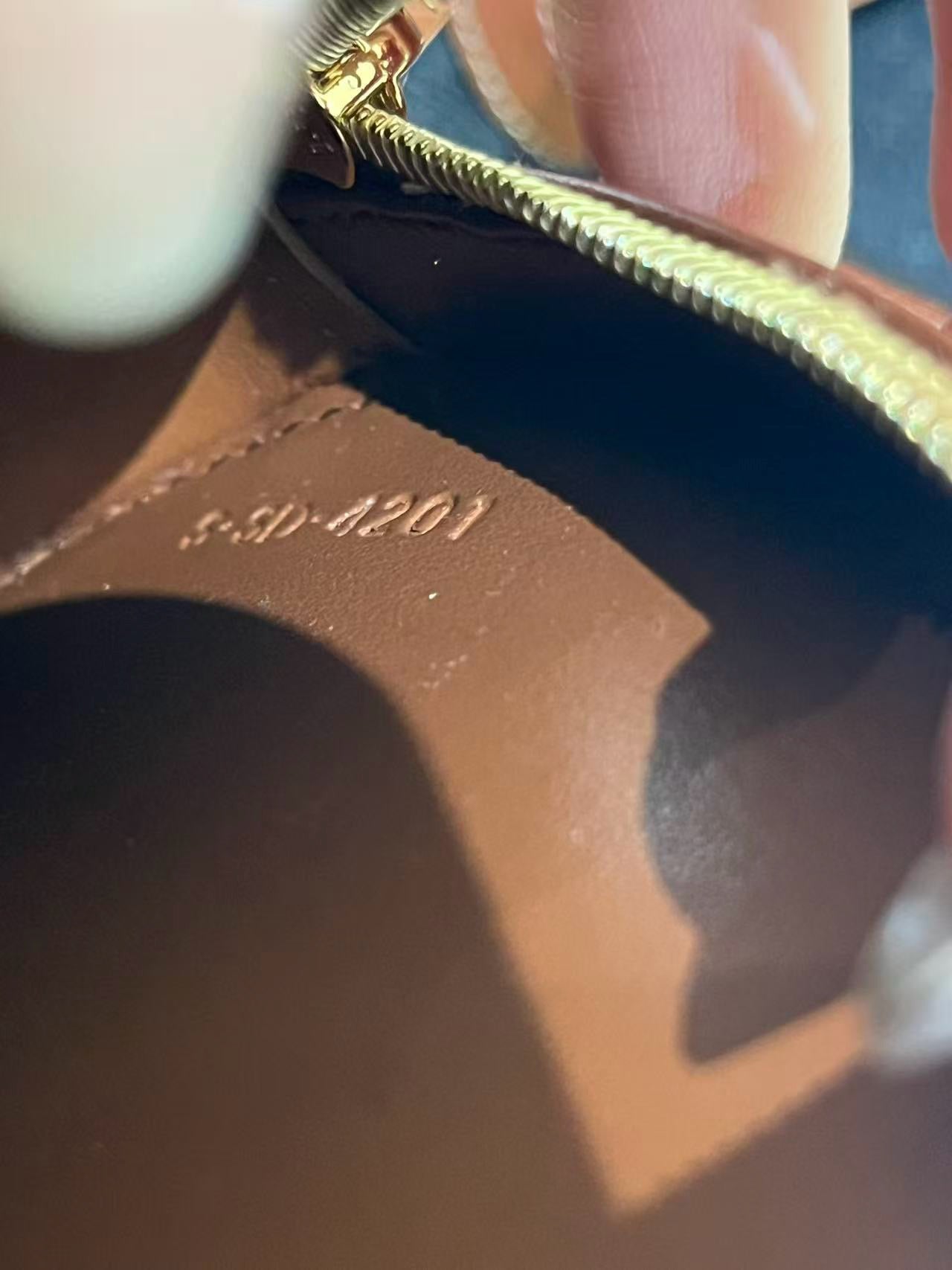 CELINE Cuir Triomphe Bag