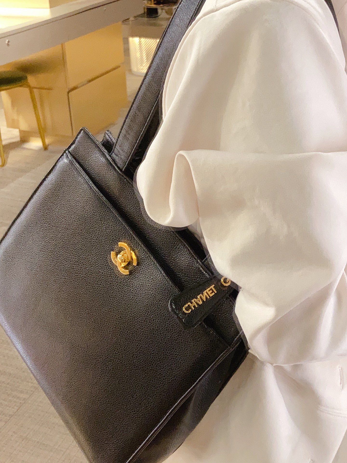 Chanel Vintage Kelly Shoulder Bag