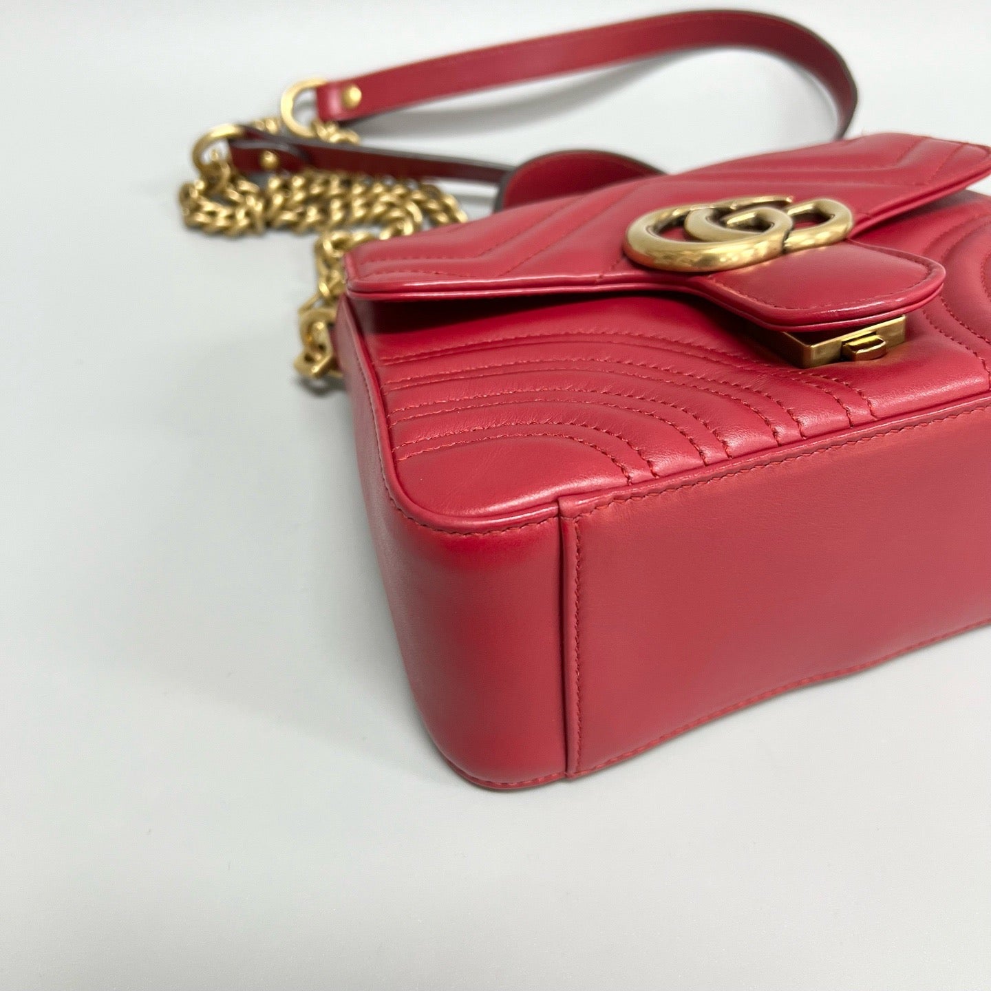 Gucci GG Marmont Mini Shoulder Bag