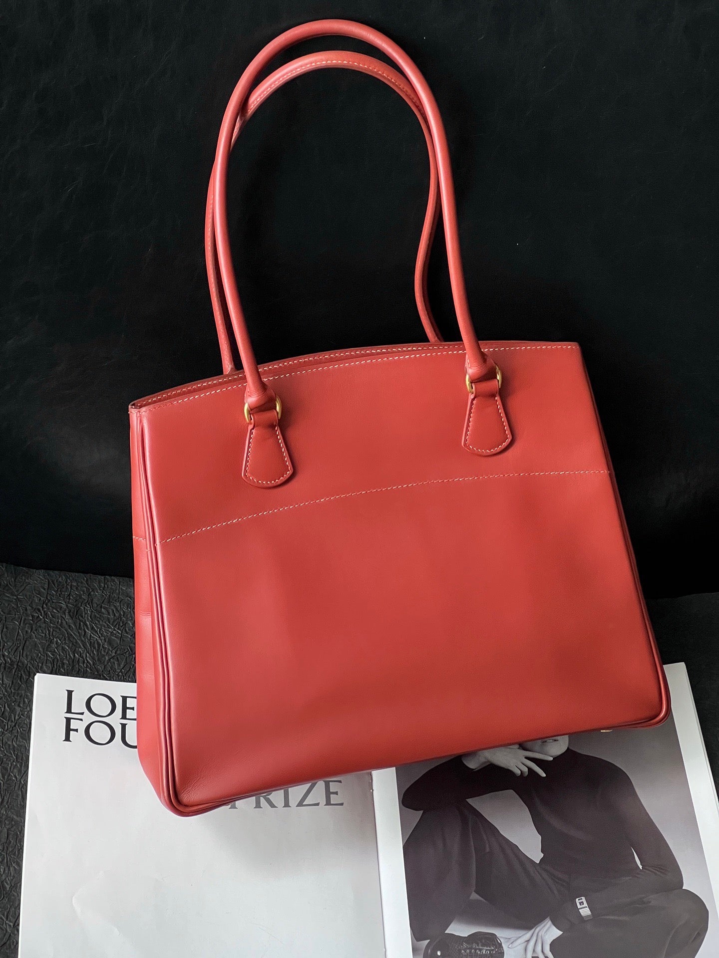 Hermès La Limited Edition Handbag – Dark Orange