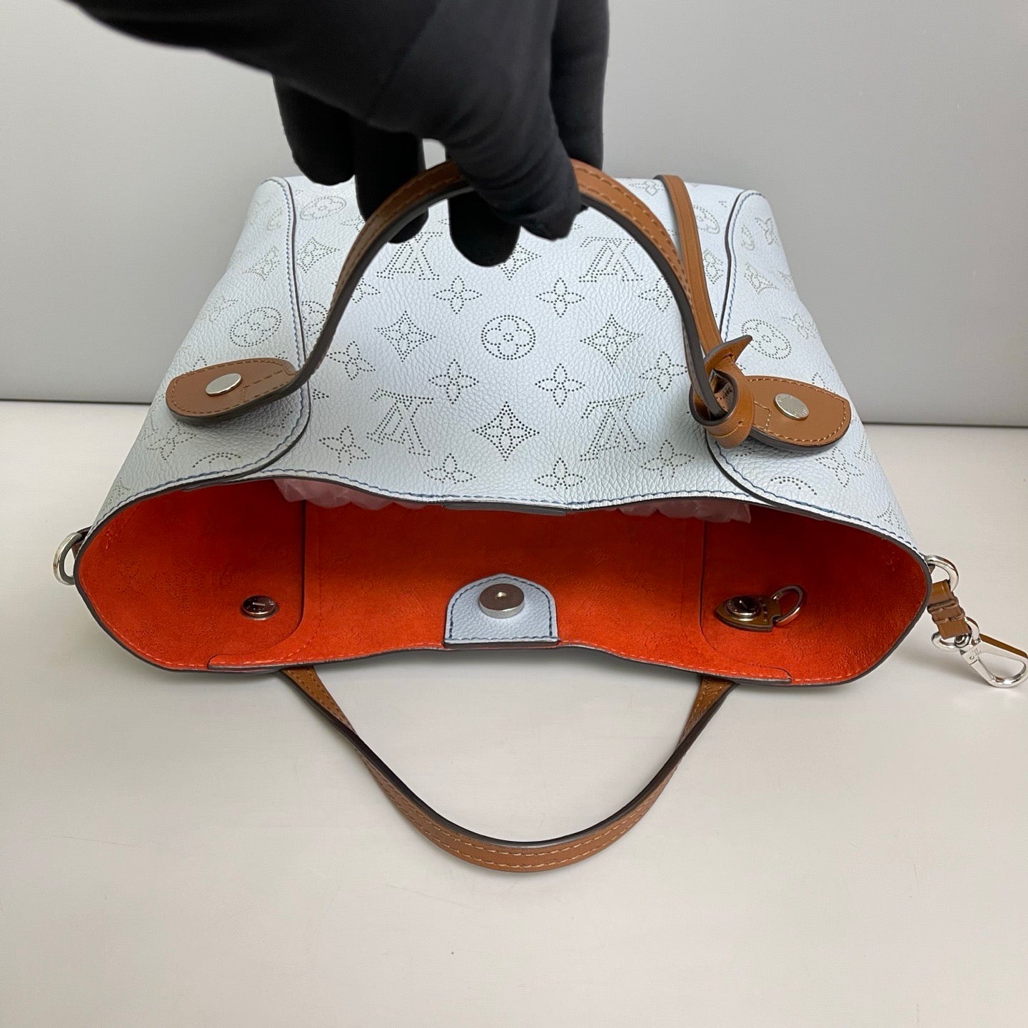 Louis Vuitton Hina Small Bag