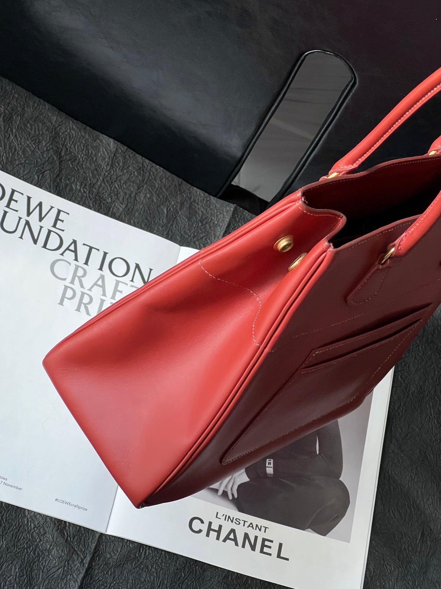 Hermès La Limited Edition Handbag – Dark Orange