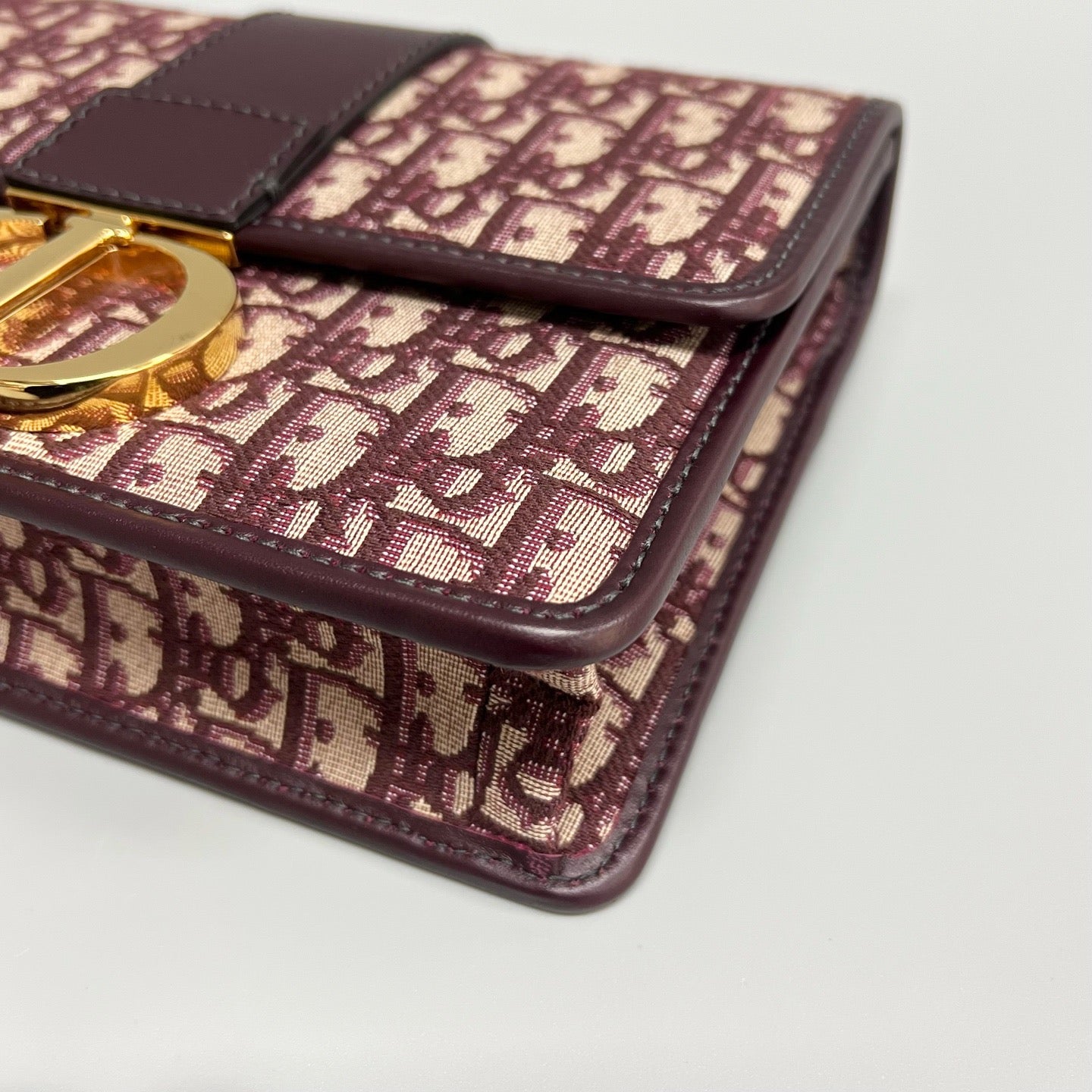 Dior 30 Montaigne – Burgundy Oblique