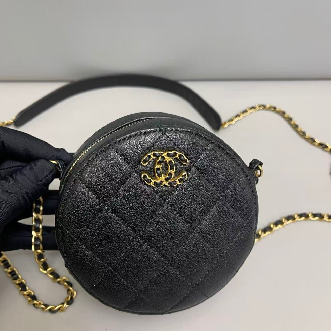 Chanel 19 Round Coin Bag