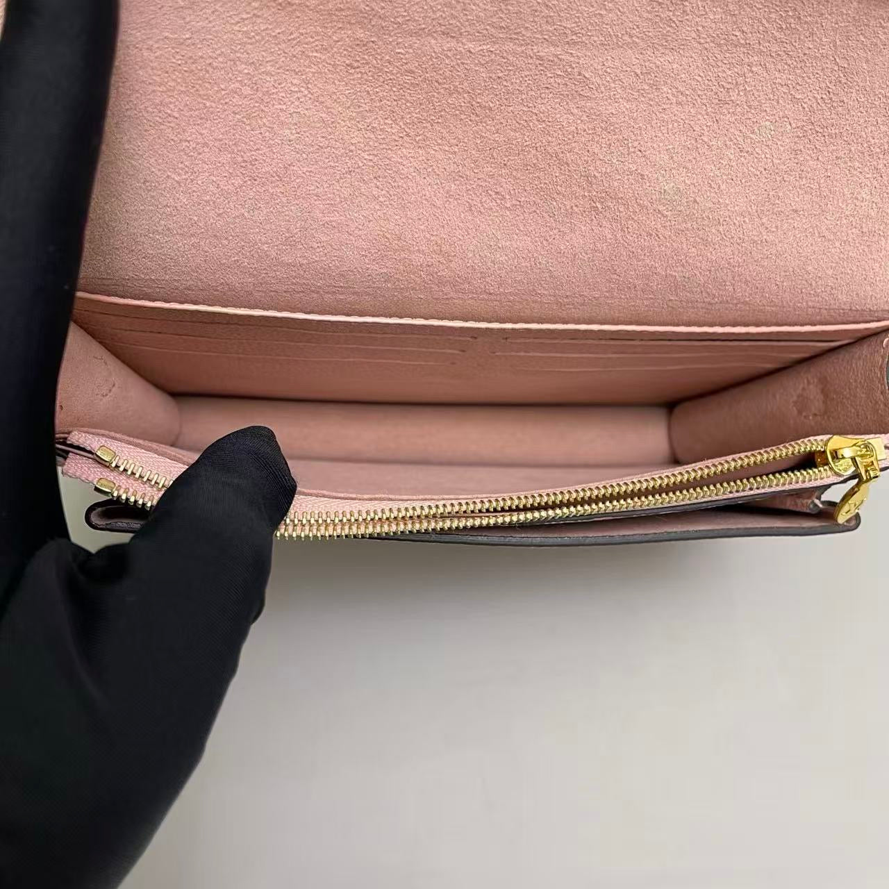 Louis Vuitton Vavin WOC
