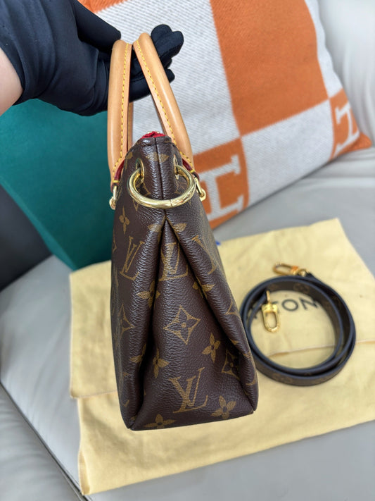 Louis Vuitton Pallas BB