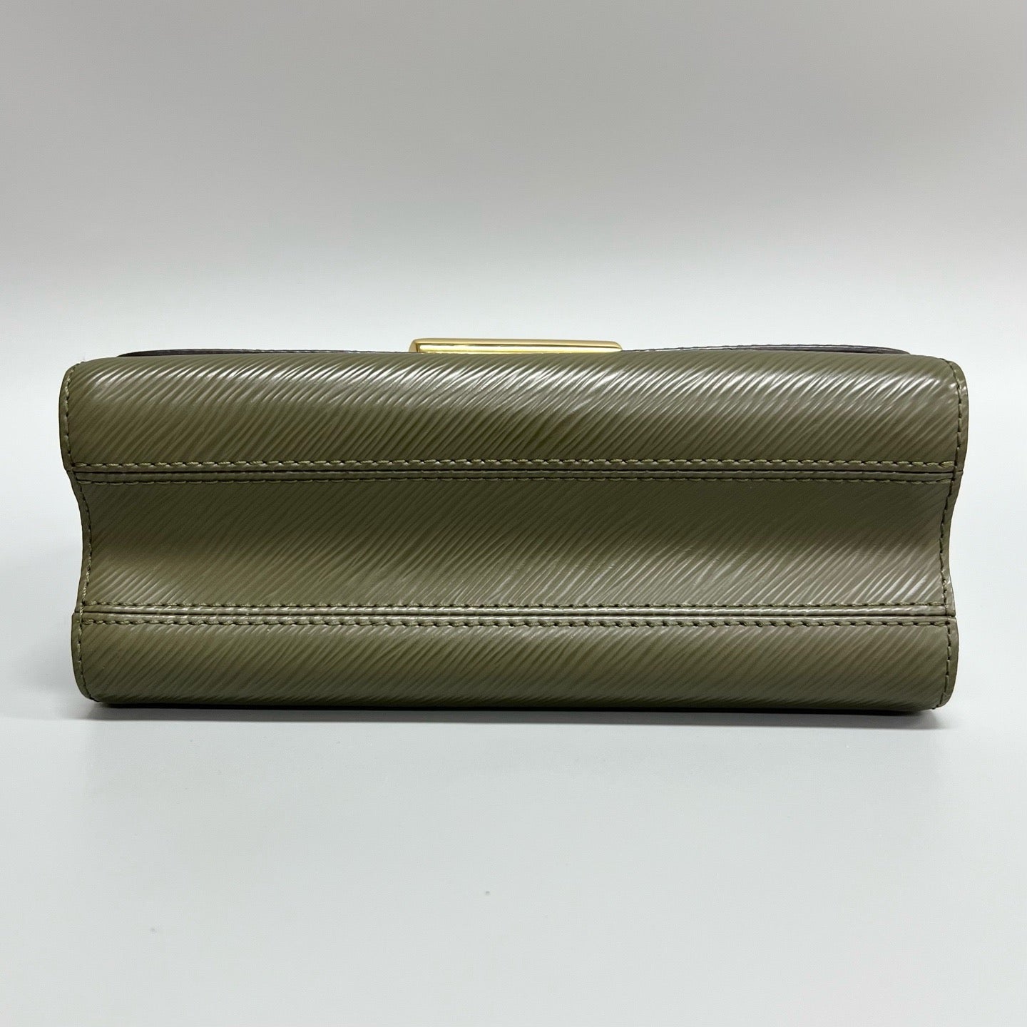 Louis Vuitton Twist Medium Shoulder Bag