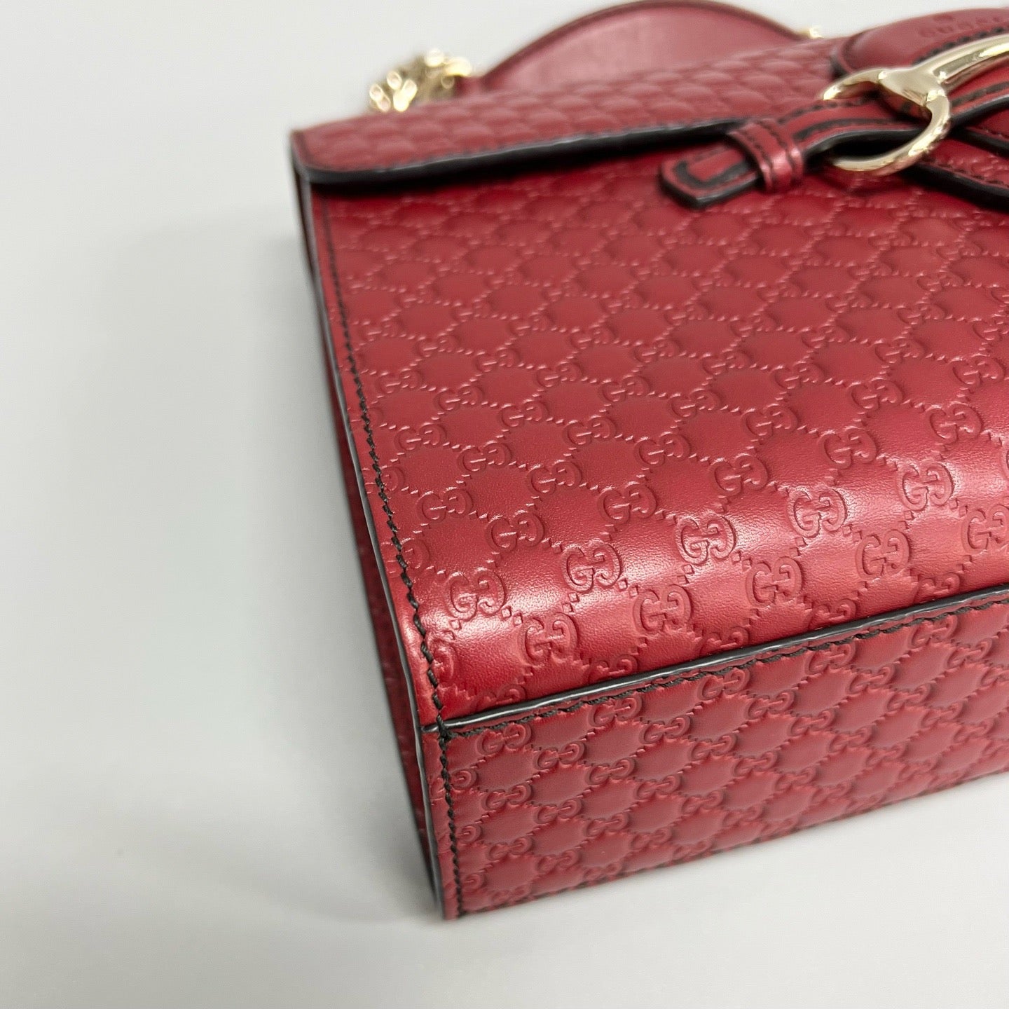 Gucci Emily Chain Shoulder Bag