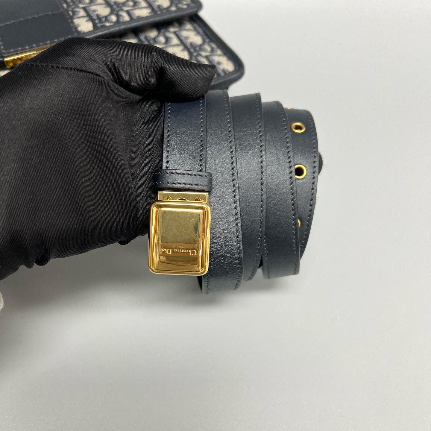 Dior 30 Montaigne – Blue Oblique