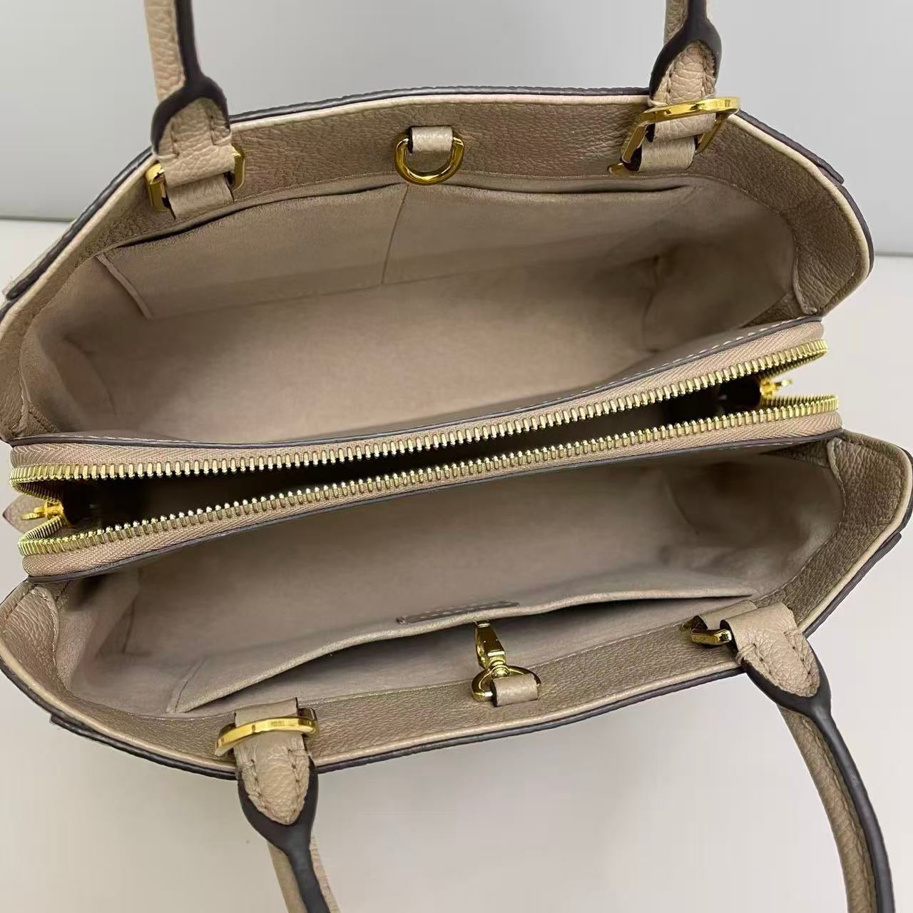 Louis Vuitton Montaigne BB Bag