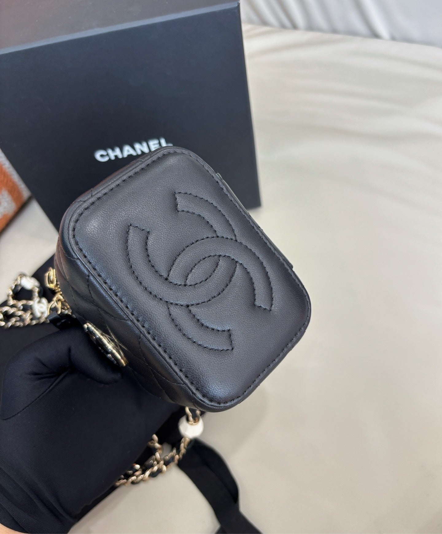 Chanel 23P Enamel Heart Mini Vanity