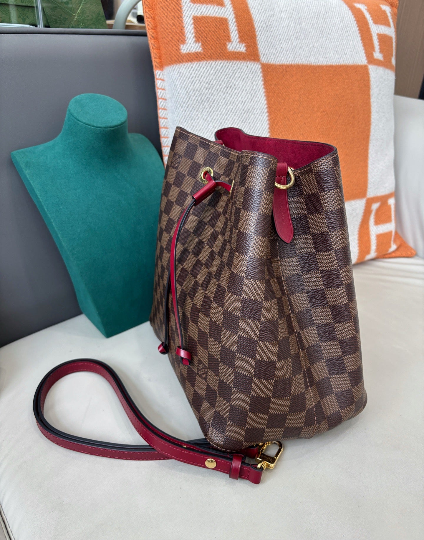 Louis Vuitton Medium Bucket Bag