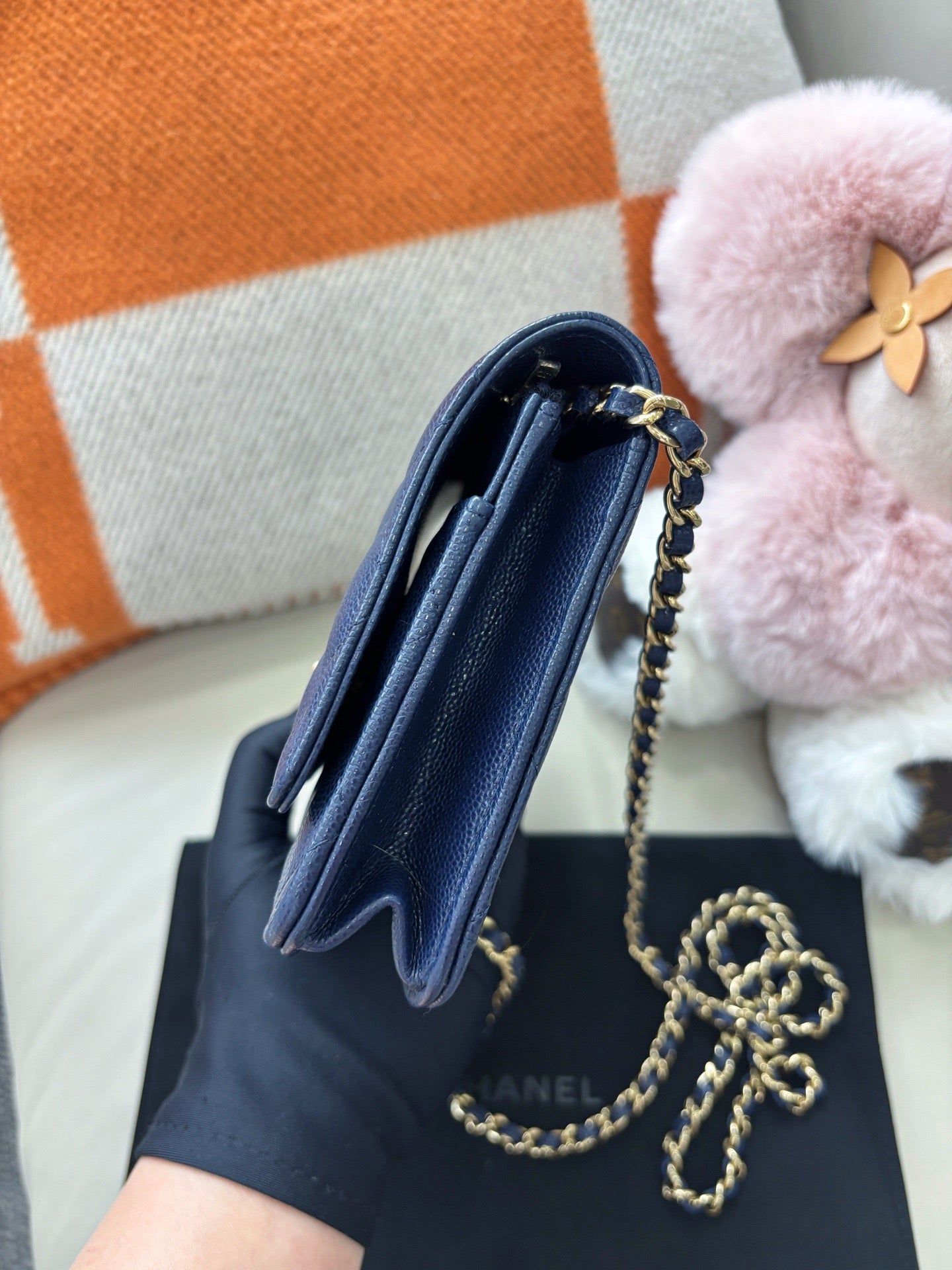 Chanel Wallet on Chain (WOC)