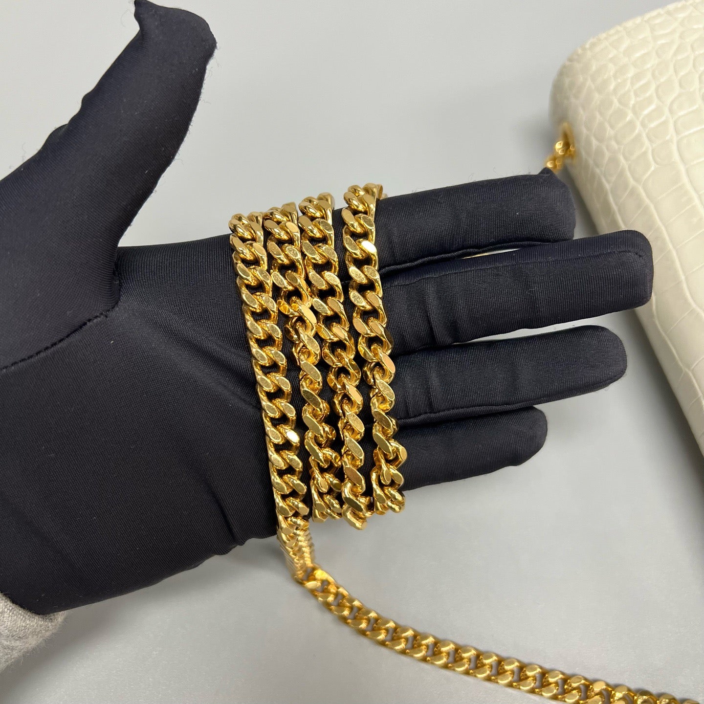 Saint Laurent Medium Kate Tassel Chain Bag