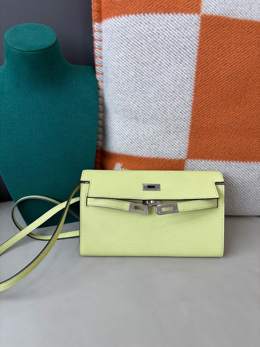 Hermès Kelly To Go — R9 Light Sprout Yellow