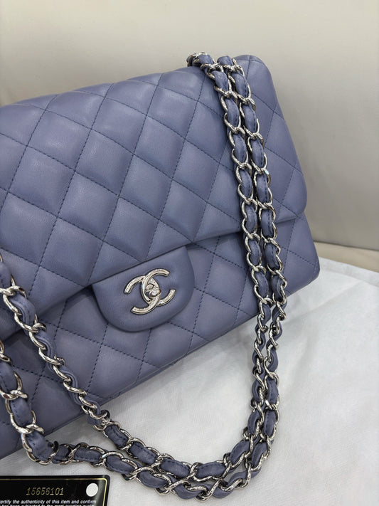 Chanel Jumbo Flap