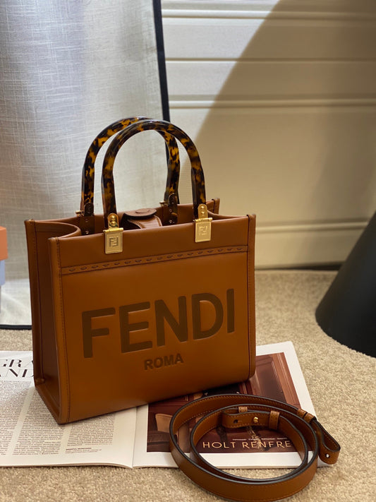 Fendi Sunshine Small Tote Bag – Carame