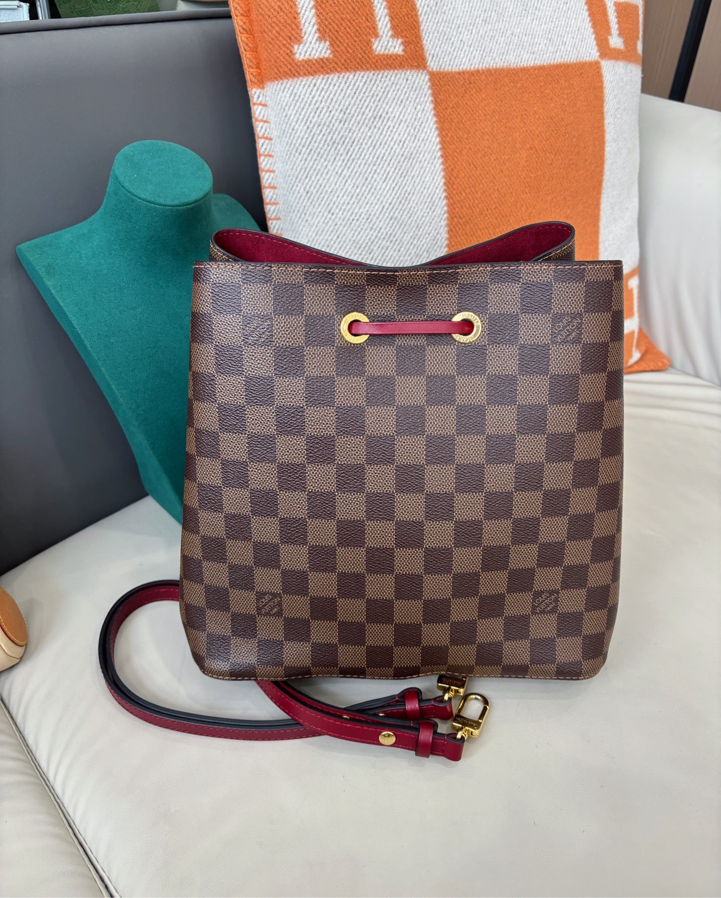 Louis Vuitton Medium Bucket Bag