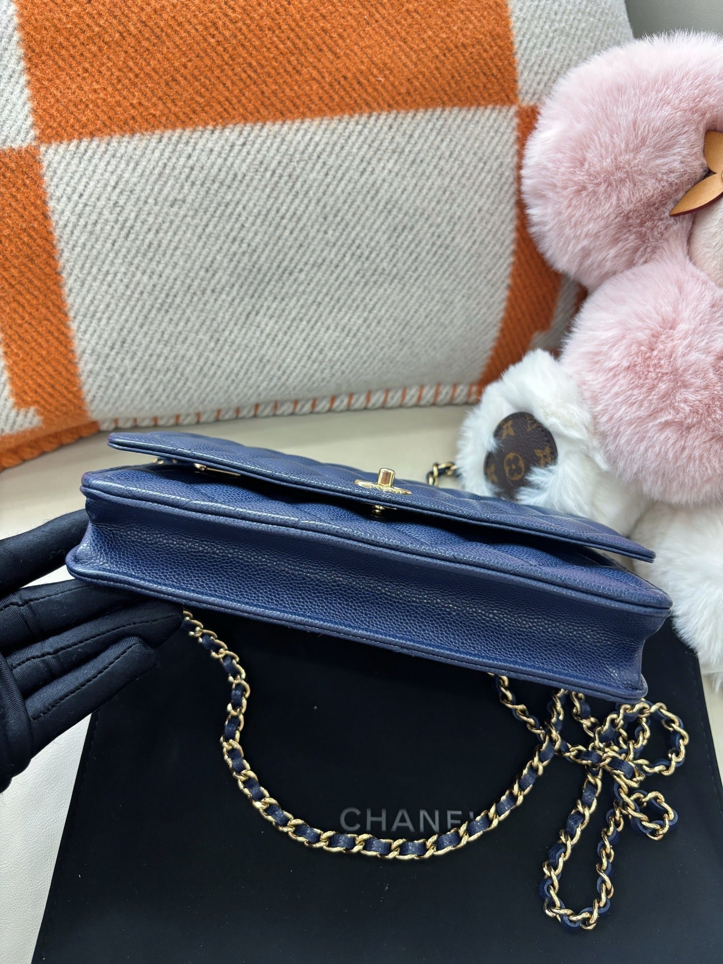 Chanel Wallet on Chain (WOC)