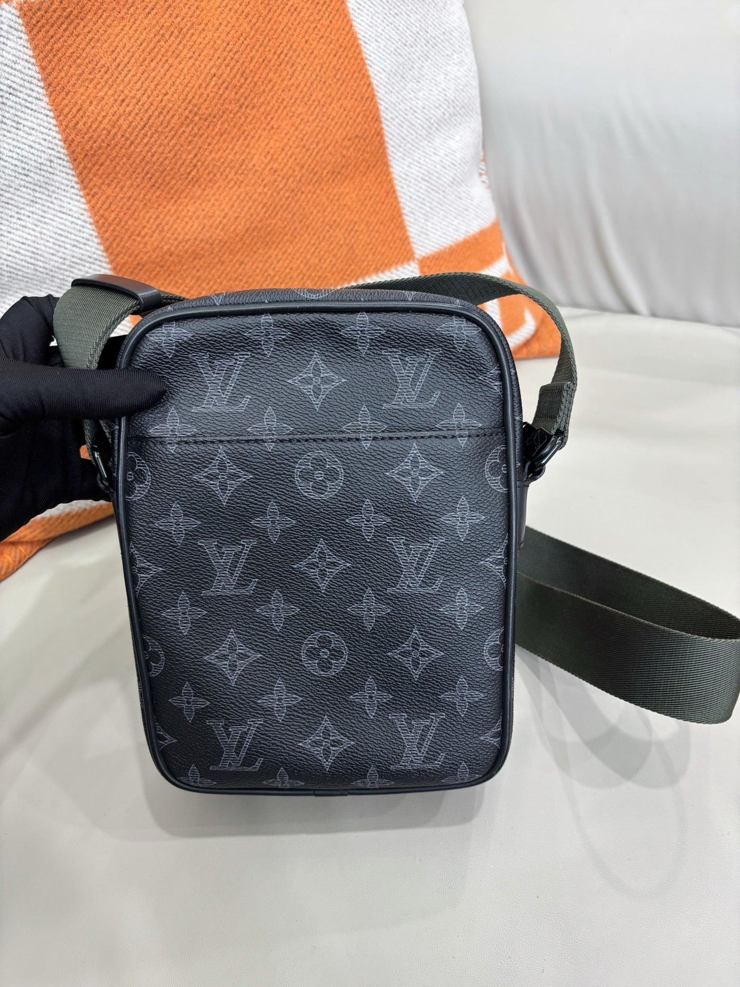 Louis Vuitton Limited Edition Vivienne Graffiti Camera Bag