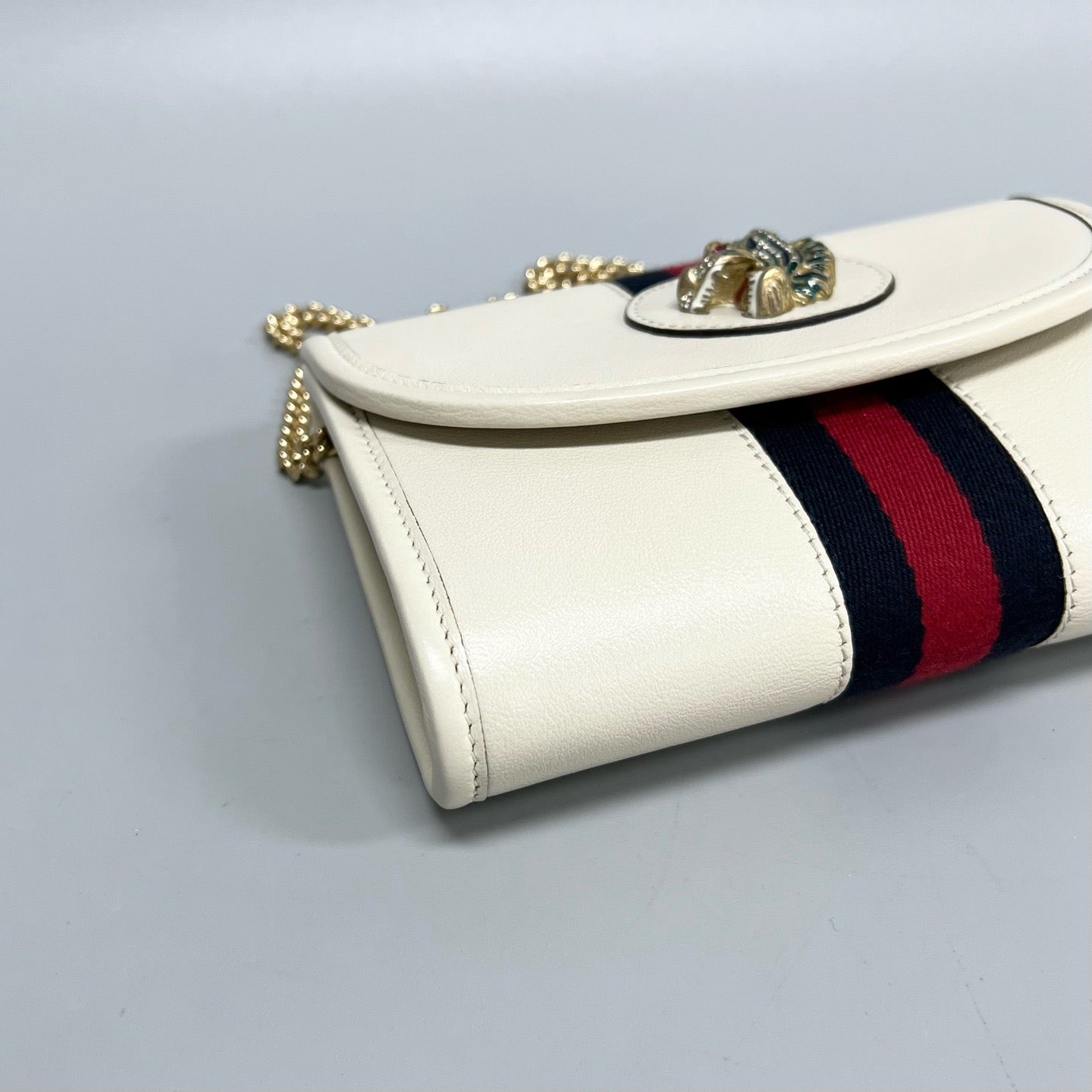 GUCCI Rajah WOC Chain Bag