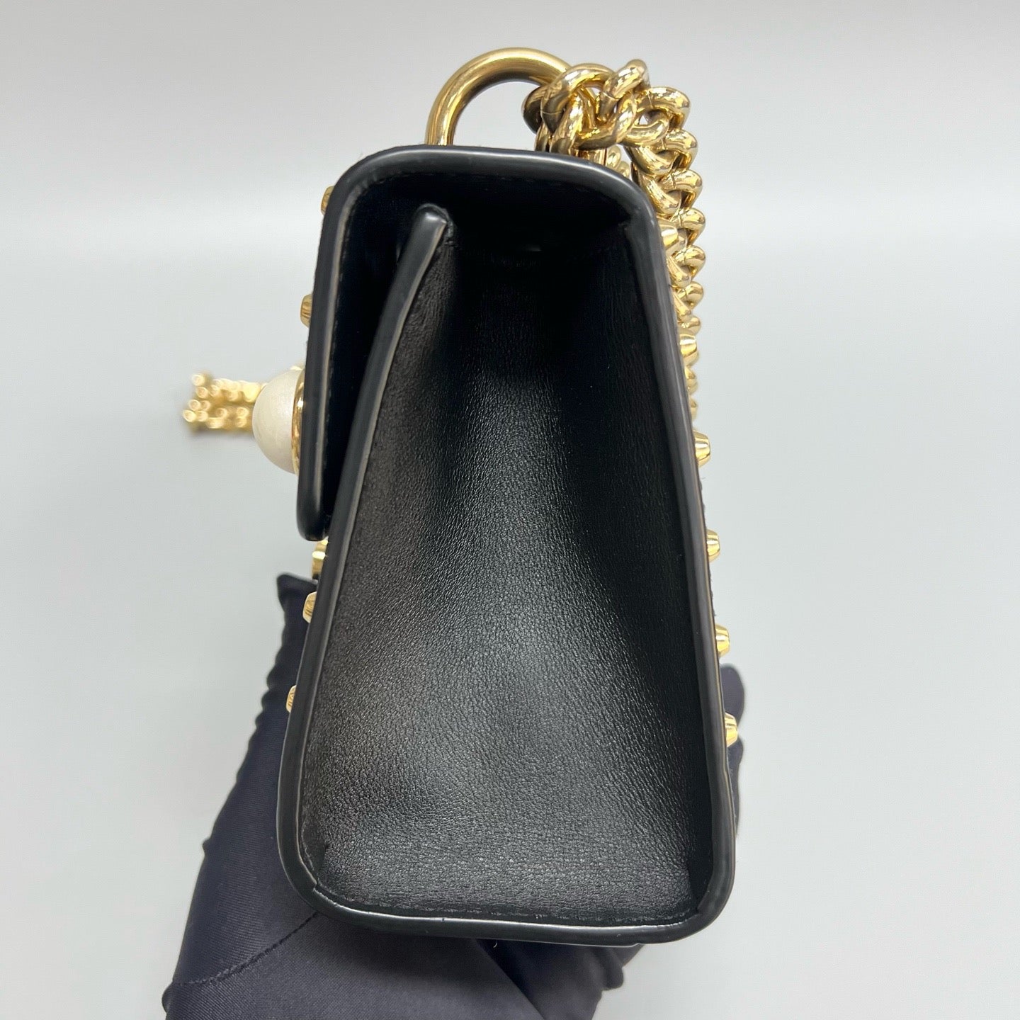 Gucci Padlock Moon Box – Black with Pearl Studs