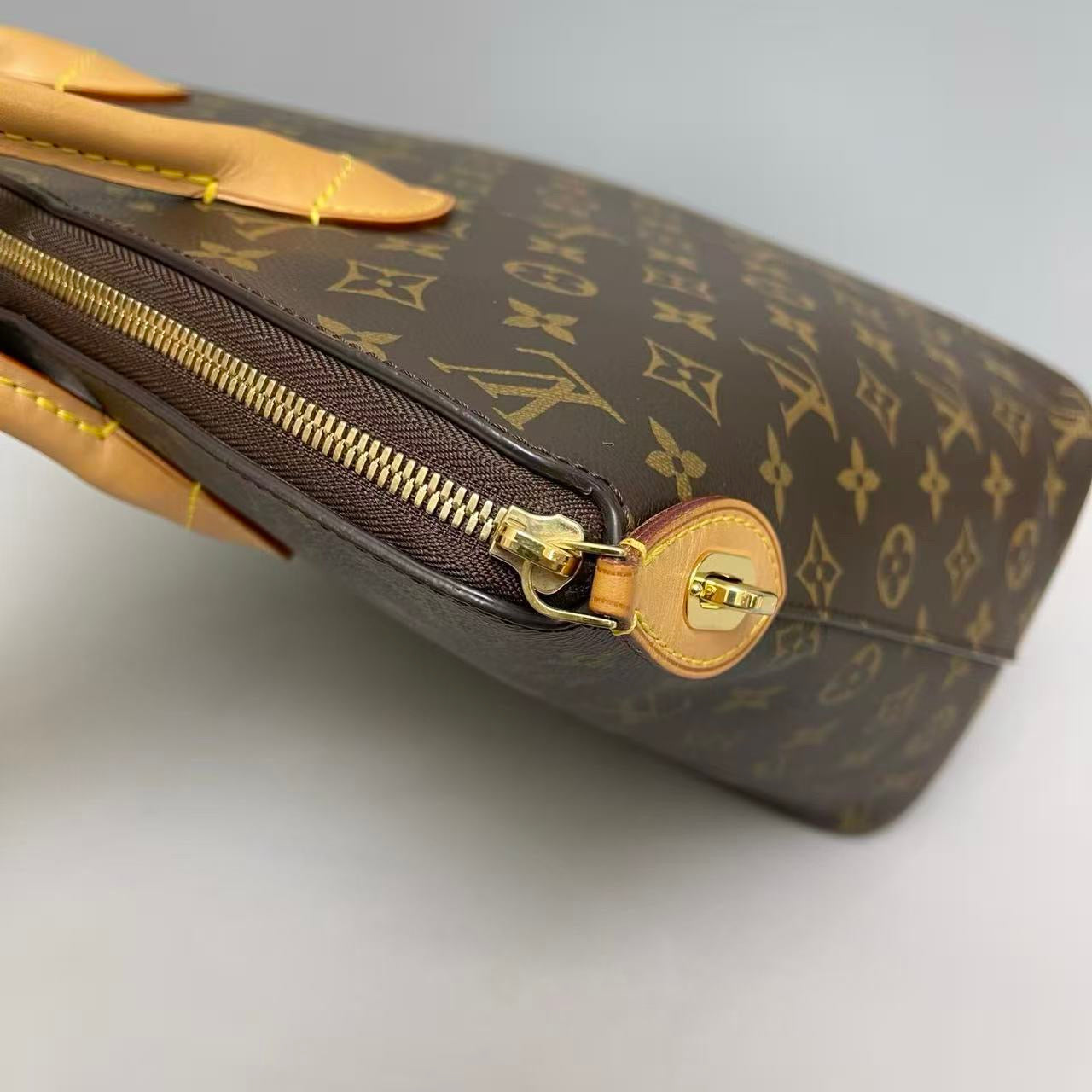 Louis Vuitton Lockit Tote