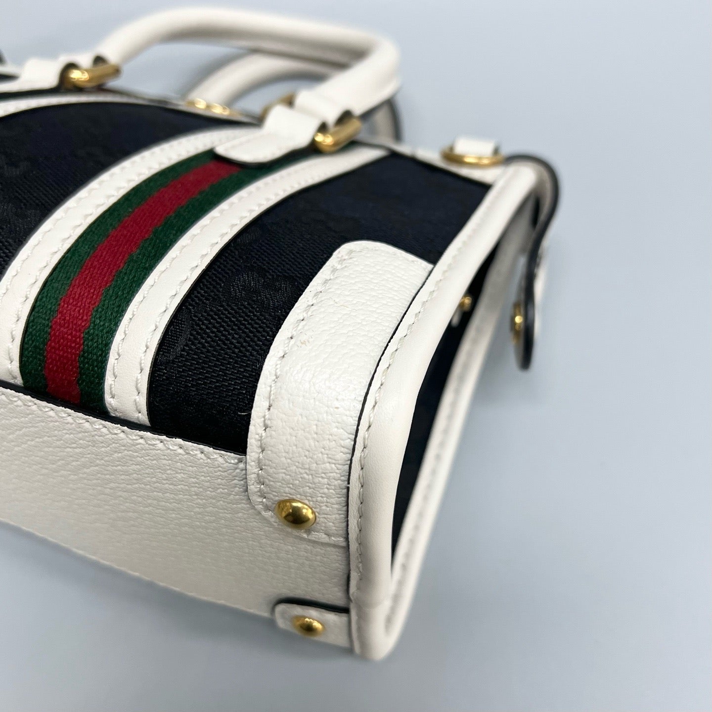 Gucci Exquisite Top Handle Bag