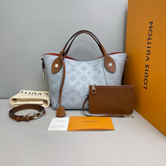 Louis Vuitton Hina Small Bag