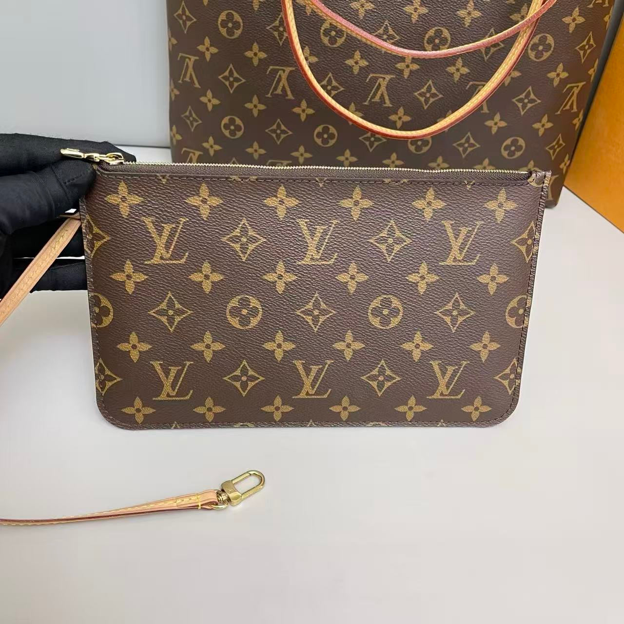 Louis Vuitton Carry It Monogram Tote Bag