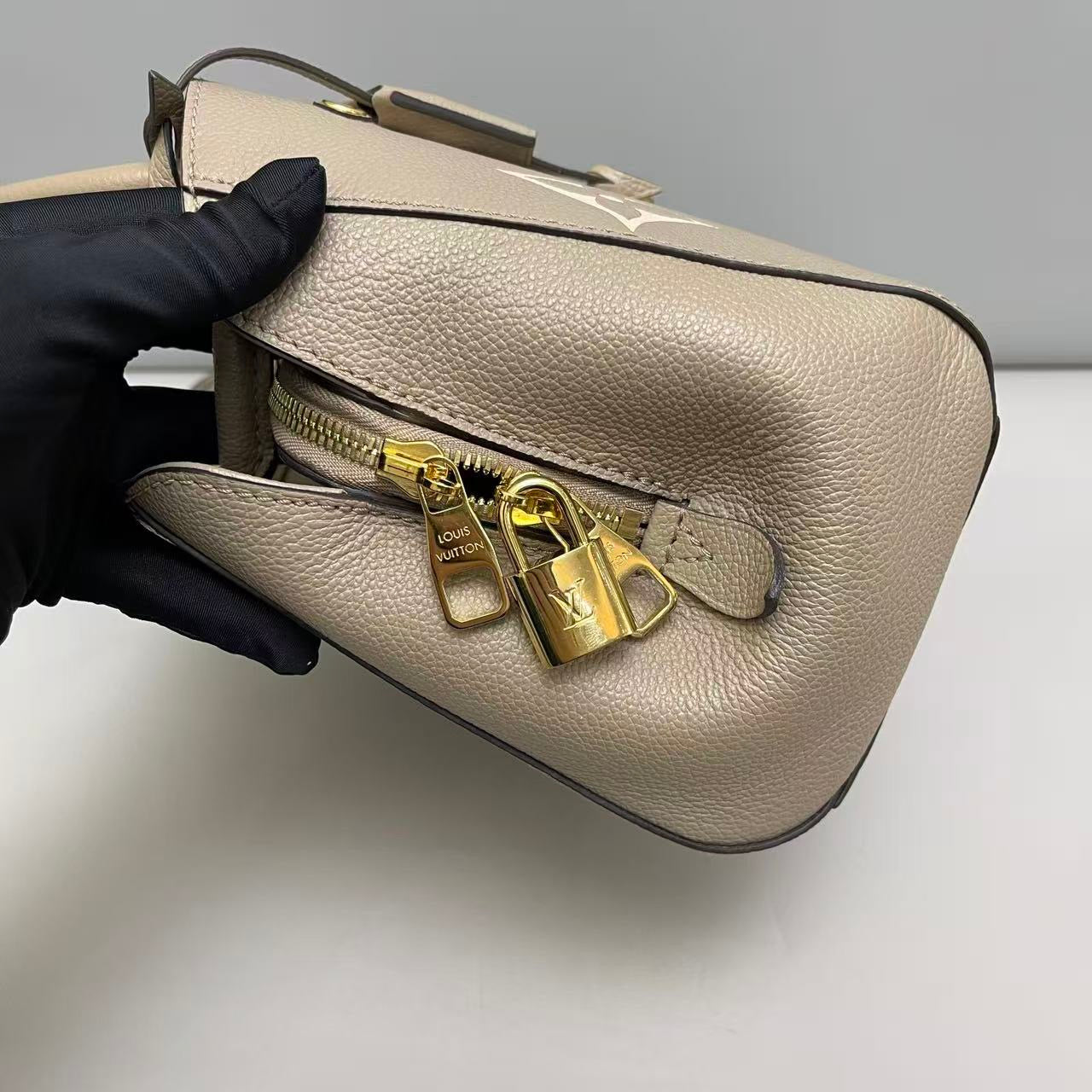 Louis Vuitton Montaigne BB Bag