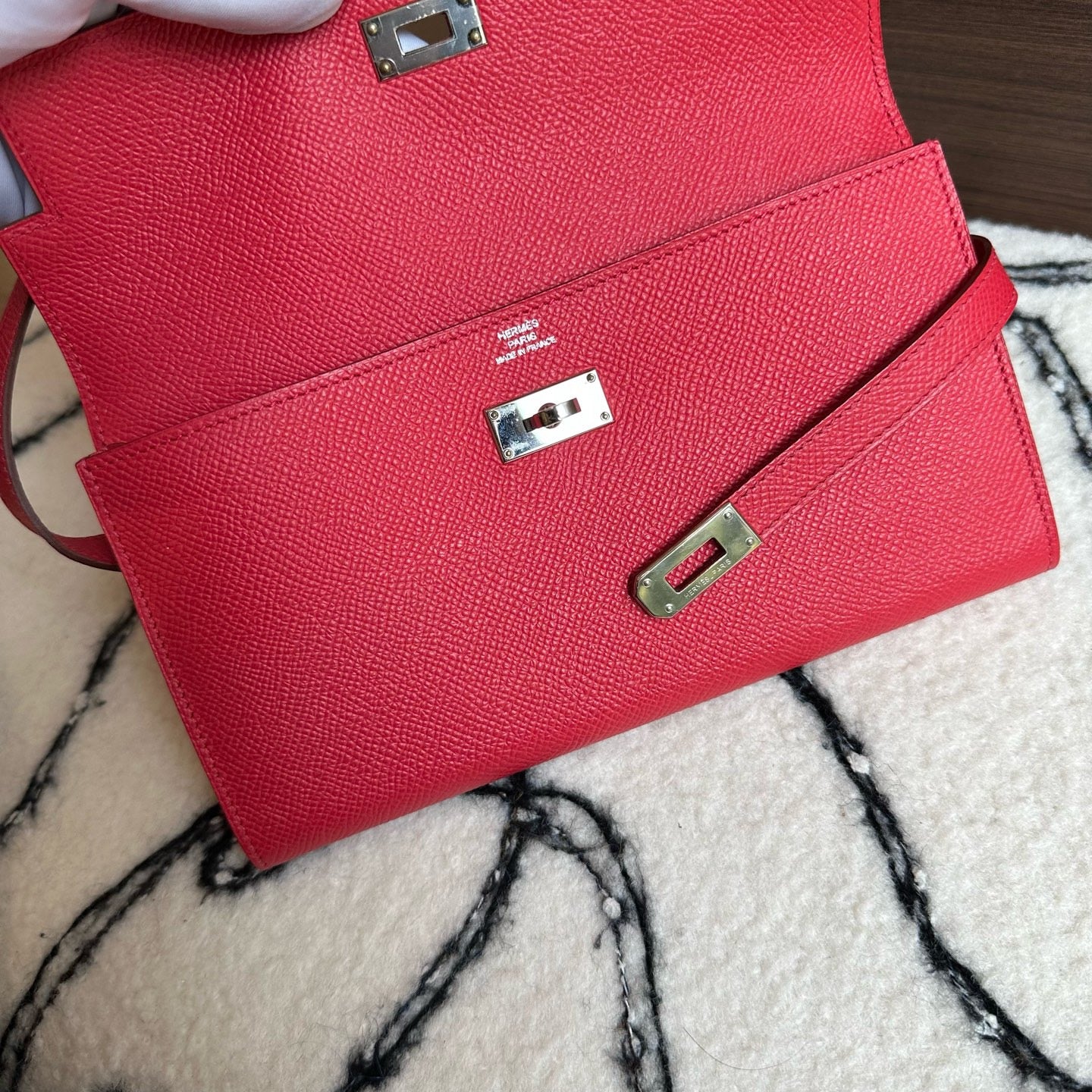 Hermès Kelly Long Wallet — Red Epsom