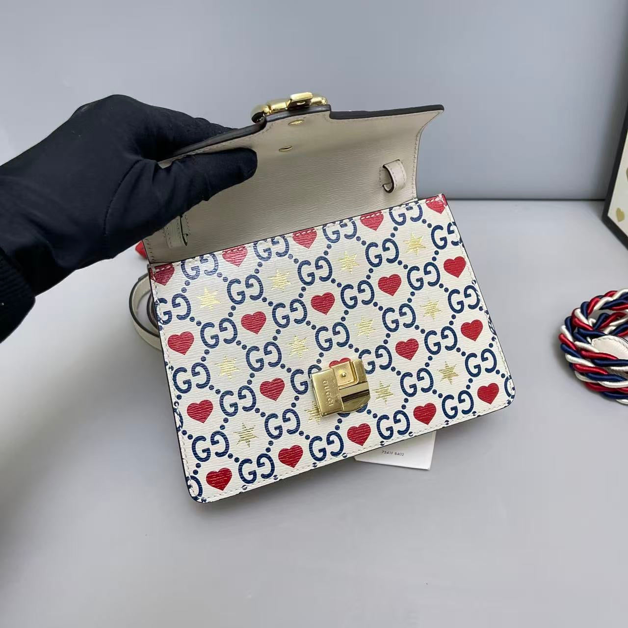 Gucci Sylvie — White Leather Heart Limited Edition