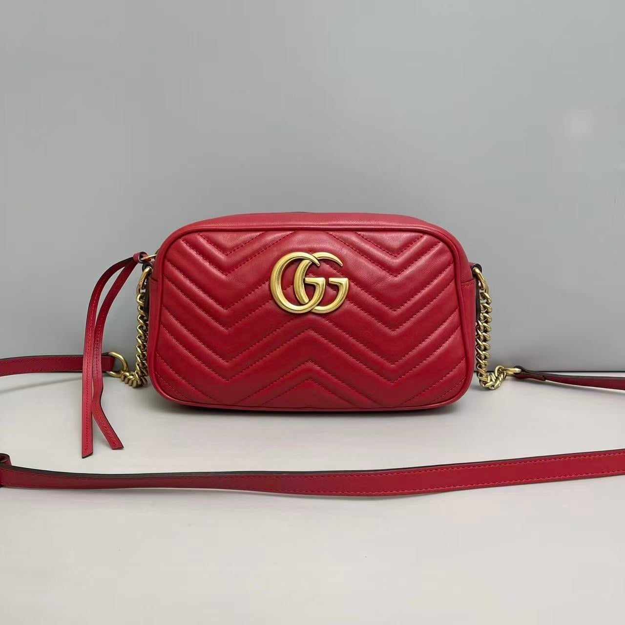 Gucci Marmont Medium Camera Bag