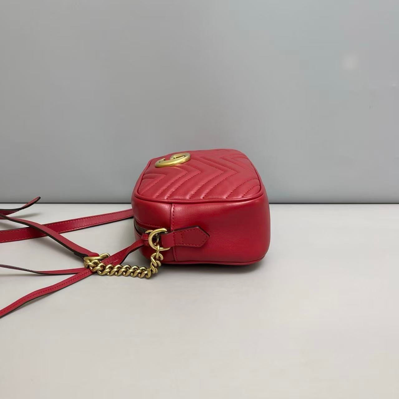 Gucci Marmont Medium Camera Bag