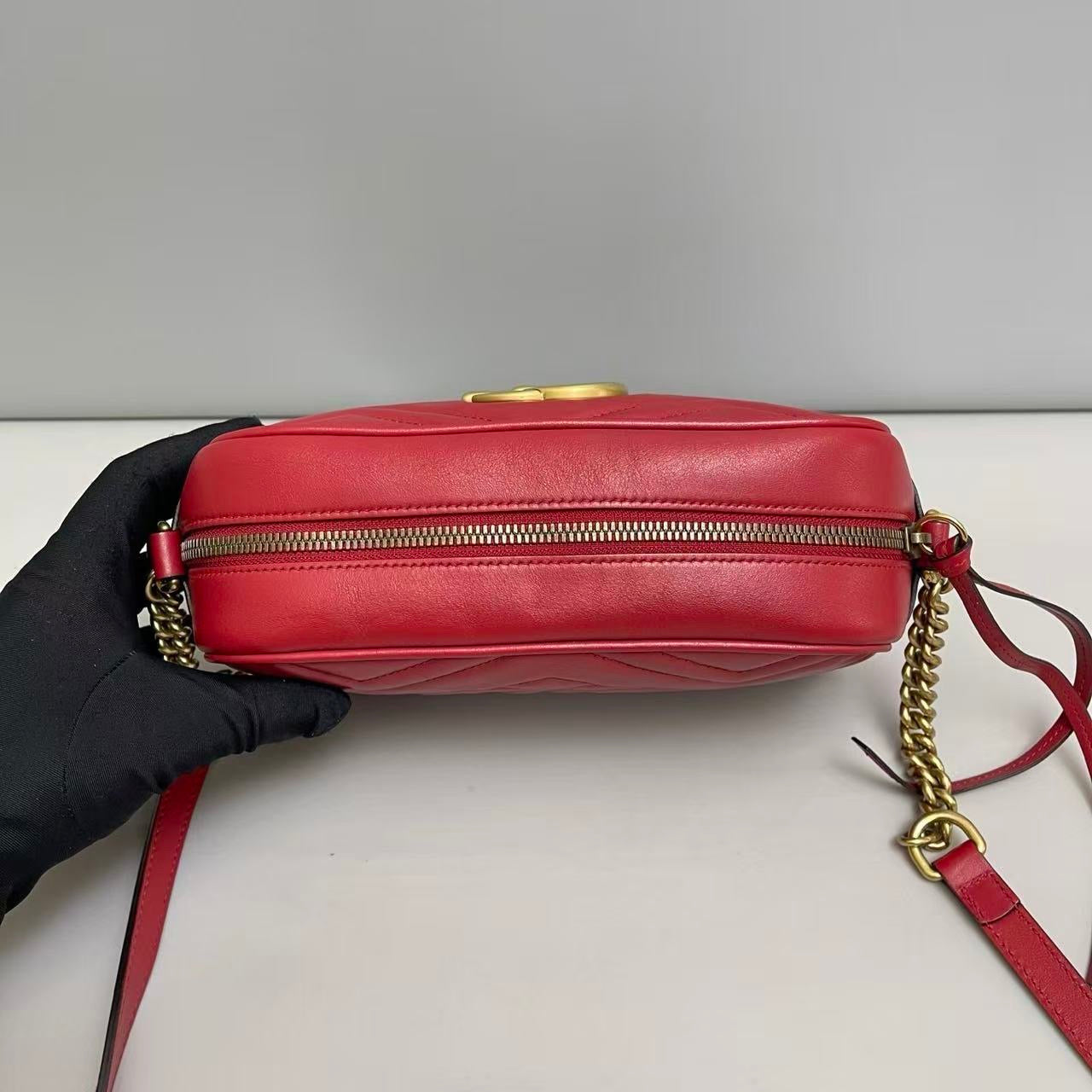 Gucci Marmont Medium Camera Bag