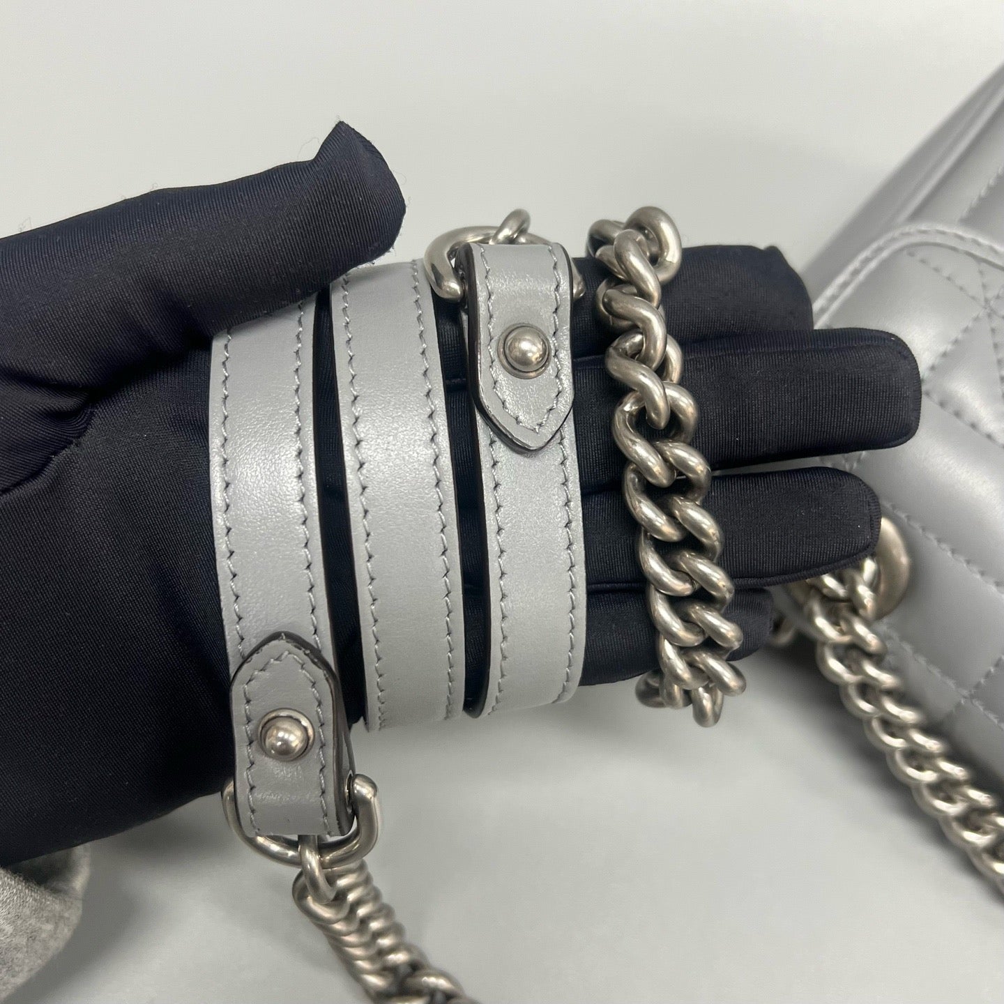 Gucci Marmont 26 Chain Bag