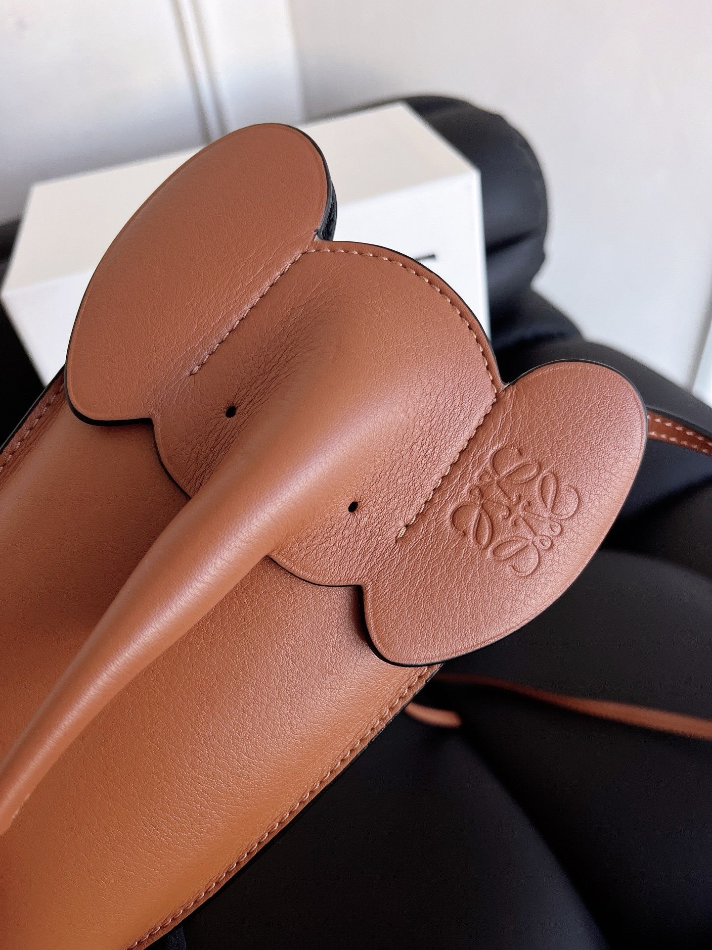 LOEWE Elephant Pocket in Caramel Leather