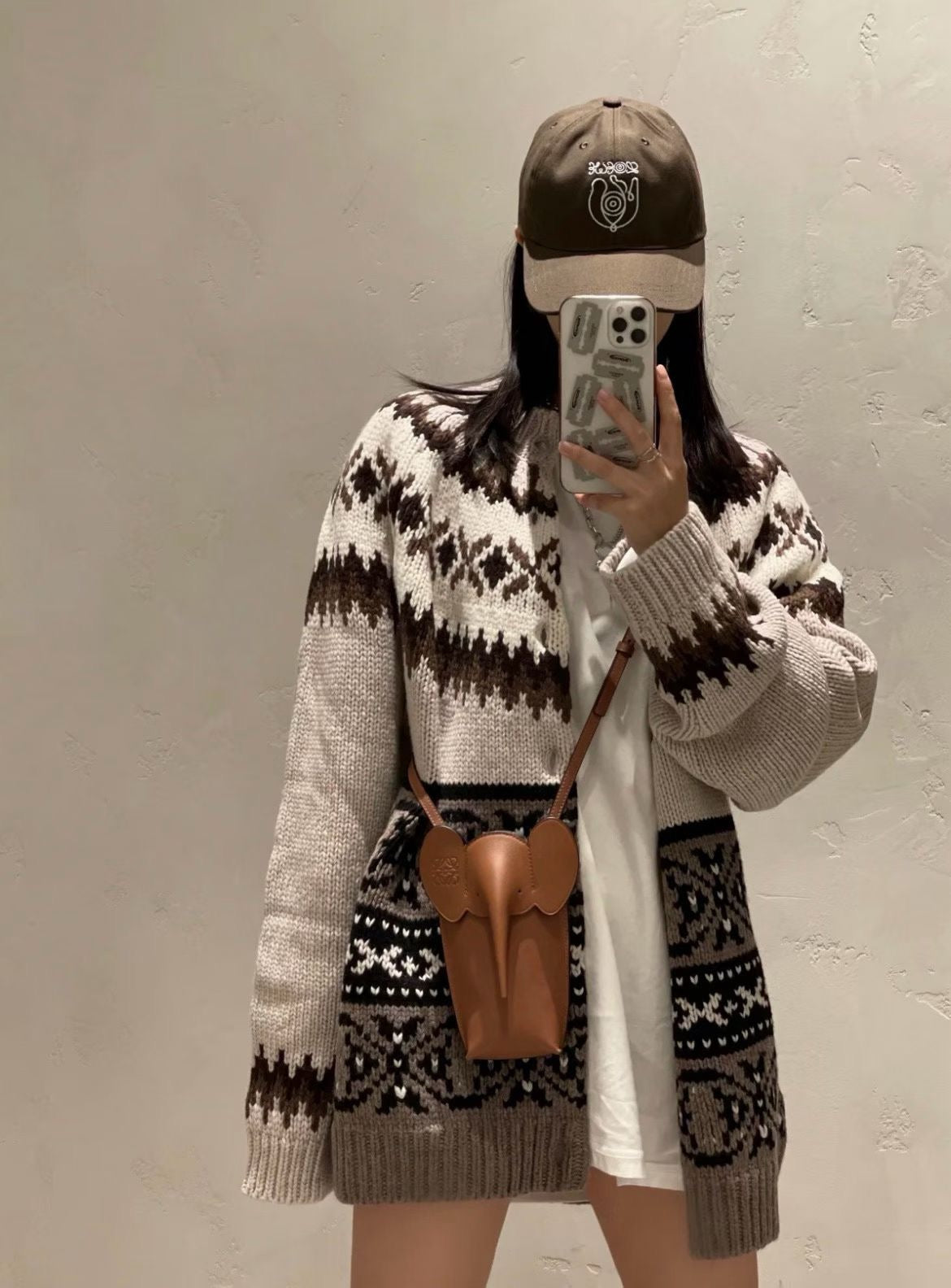 LOEWE Elephant Pocket in Caramel Leather