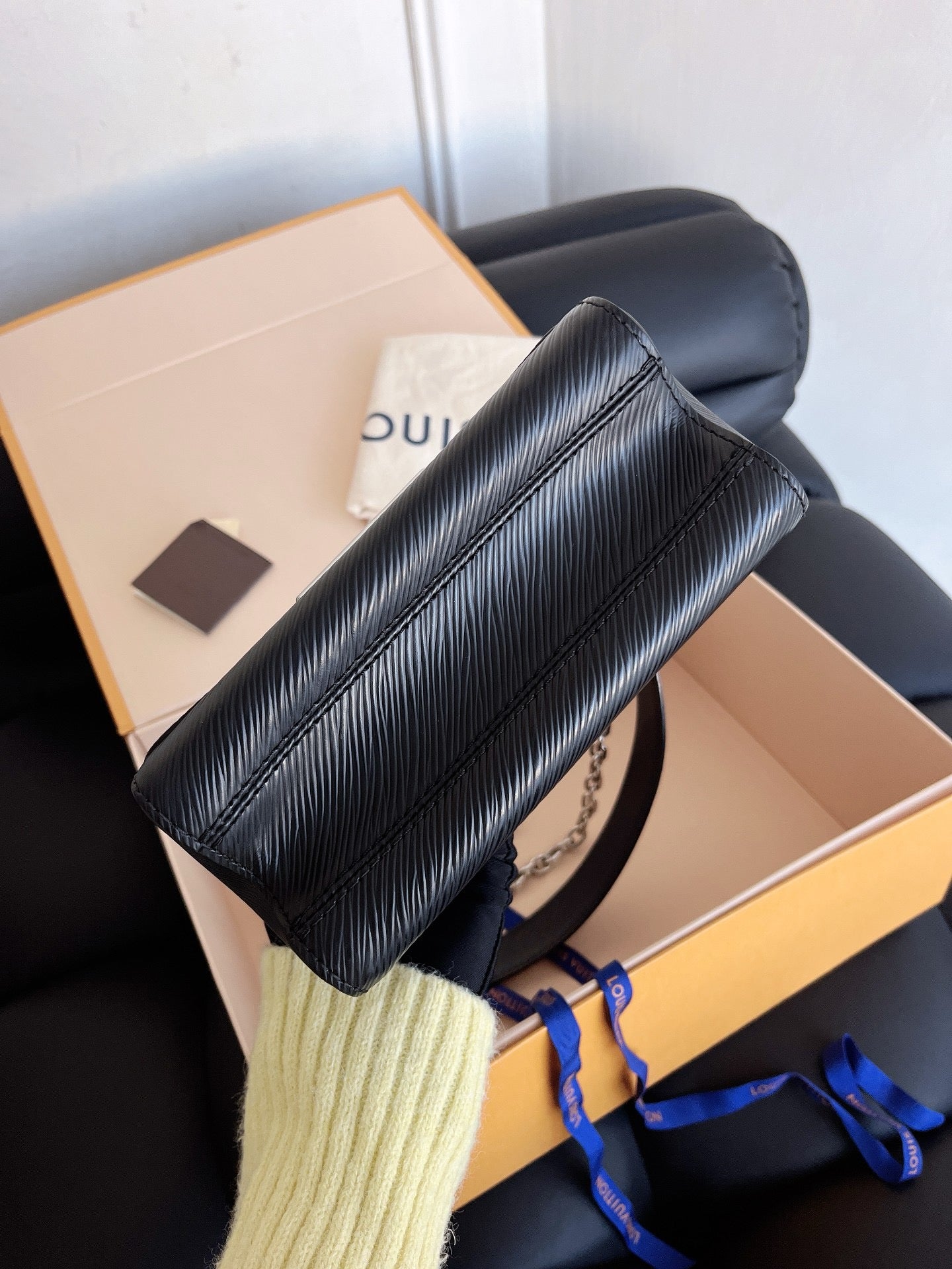 Louis Vuitton Twist Small Bag