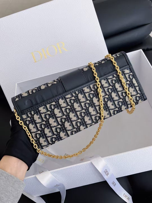 Dior Montaigne Horizontal Baguette Bag