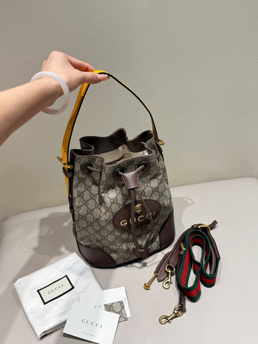 Gucci Tiger-Head Drawstring Bucket Bag