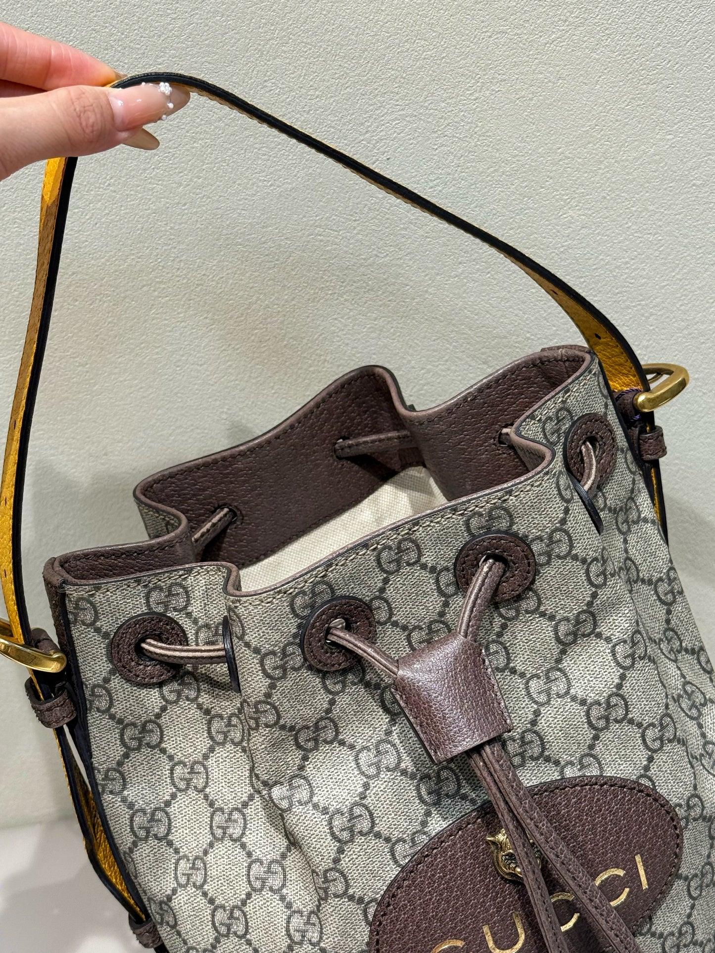 Gucci Tiger-Head Drawstring Bucket Bag