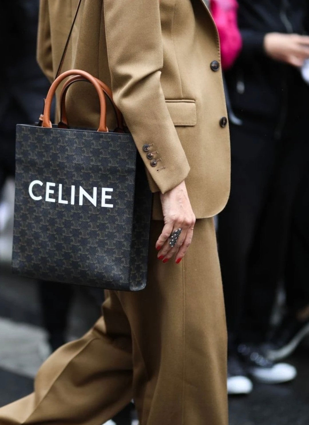 Celine Cabas Triomphe Tote